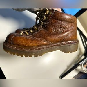 Vintage Dr Martens Y2K 8242 Original Made in England Leather Thick Sole Boot